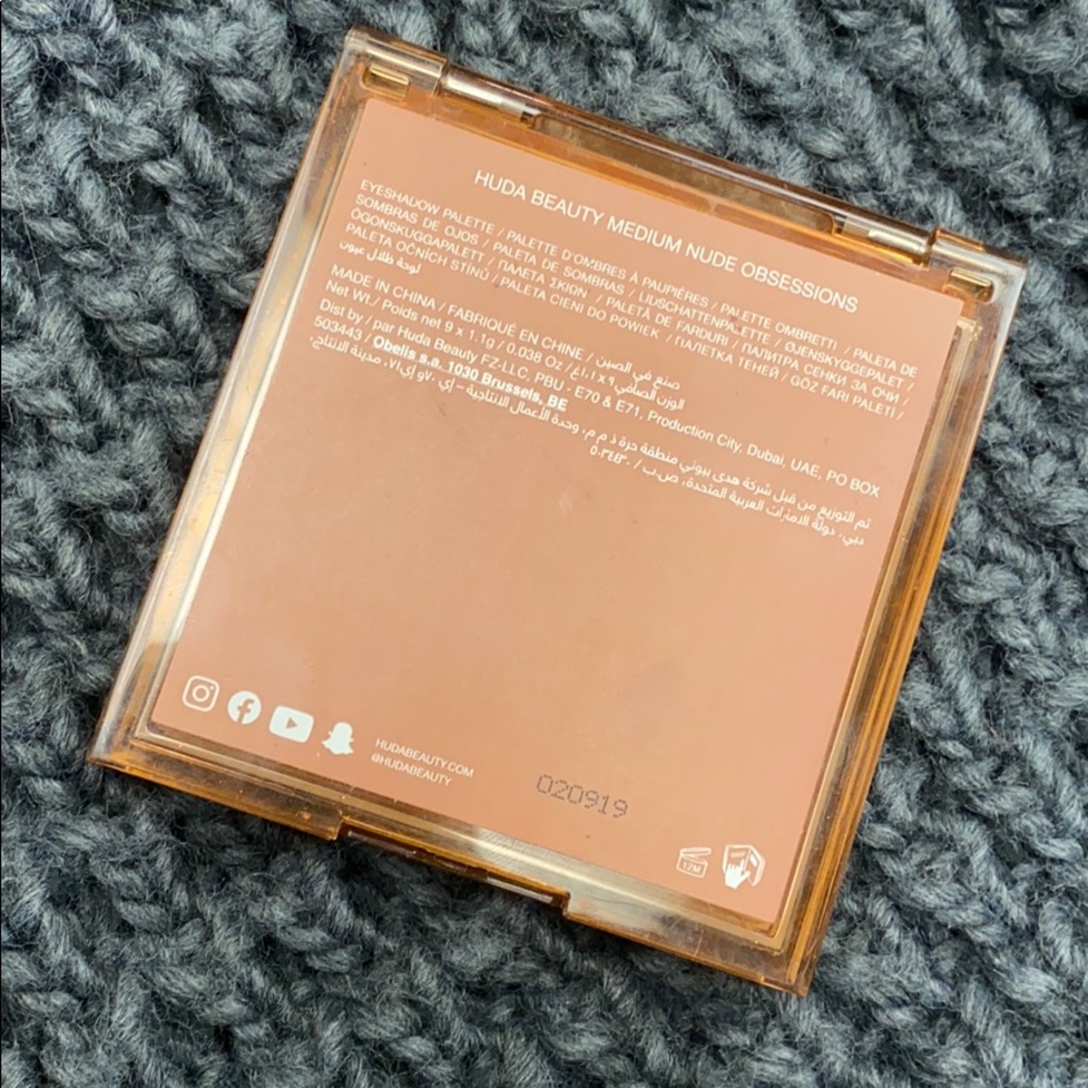 🔥SOLD🔥Huda Nude Mini - Picture 2 of 3